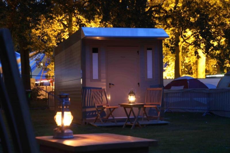 Pop-Up Hotel Songfestival Klaaswaal Экстерьер фото